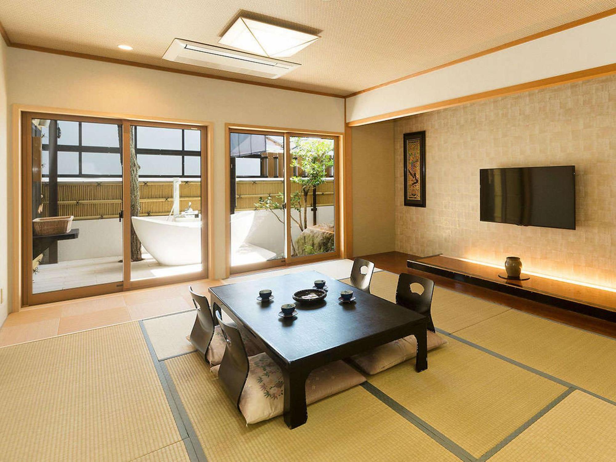 Yuraku Hotel Awara Buitenkant foto